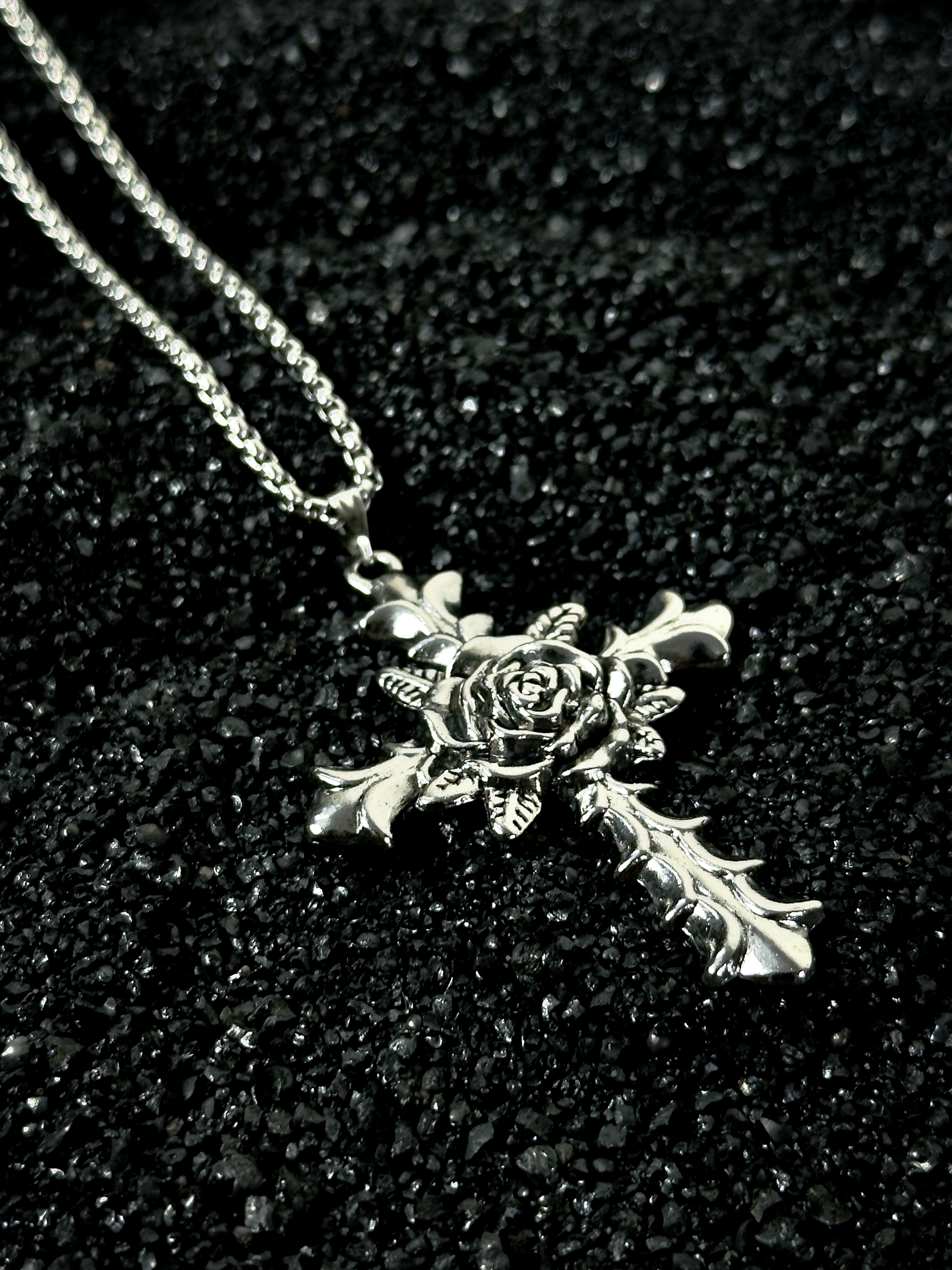 Blossom Cross Chain