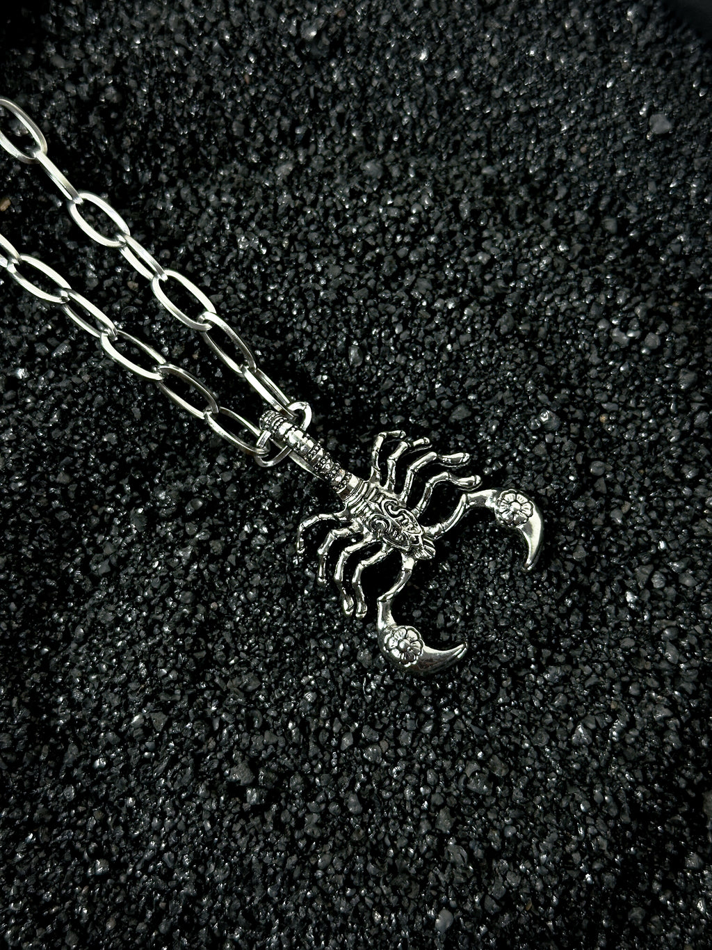 Venom Scorpion Chain