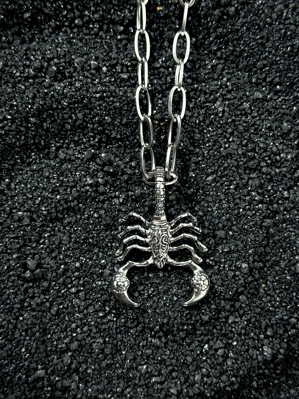 Venom Scorpion Chain