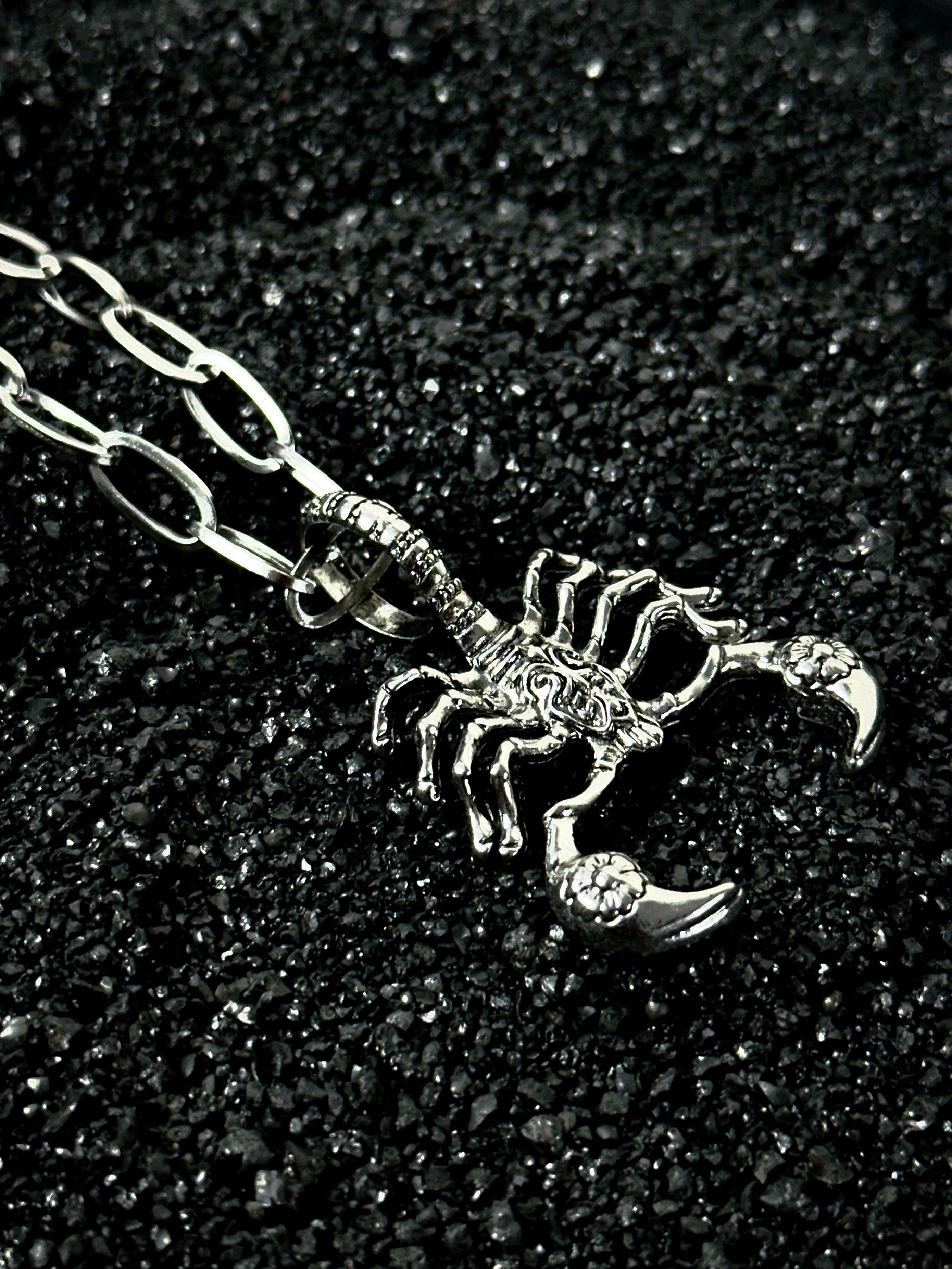 Venom Scorpion Chain