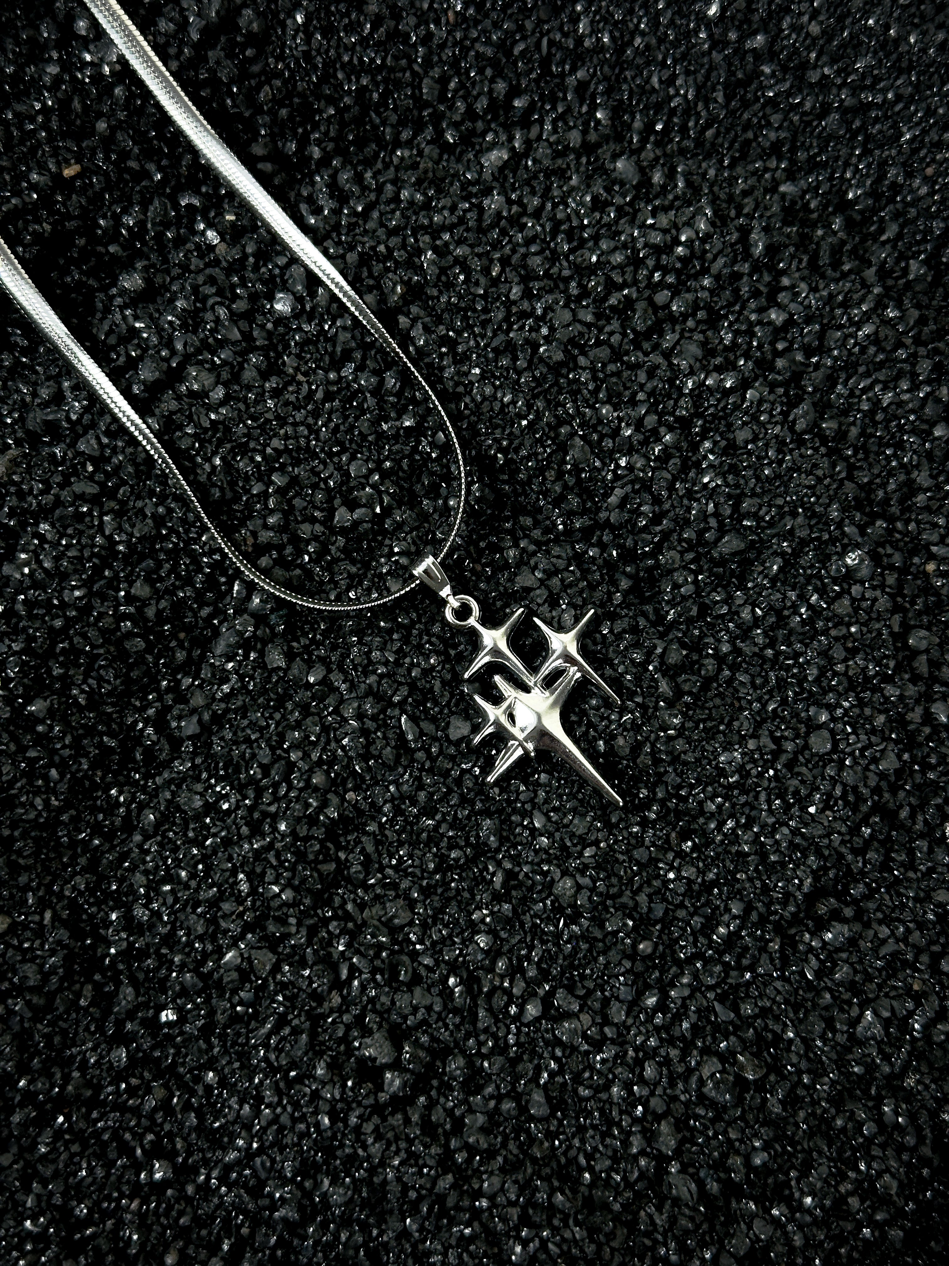 Starborn Cross Chain