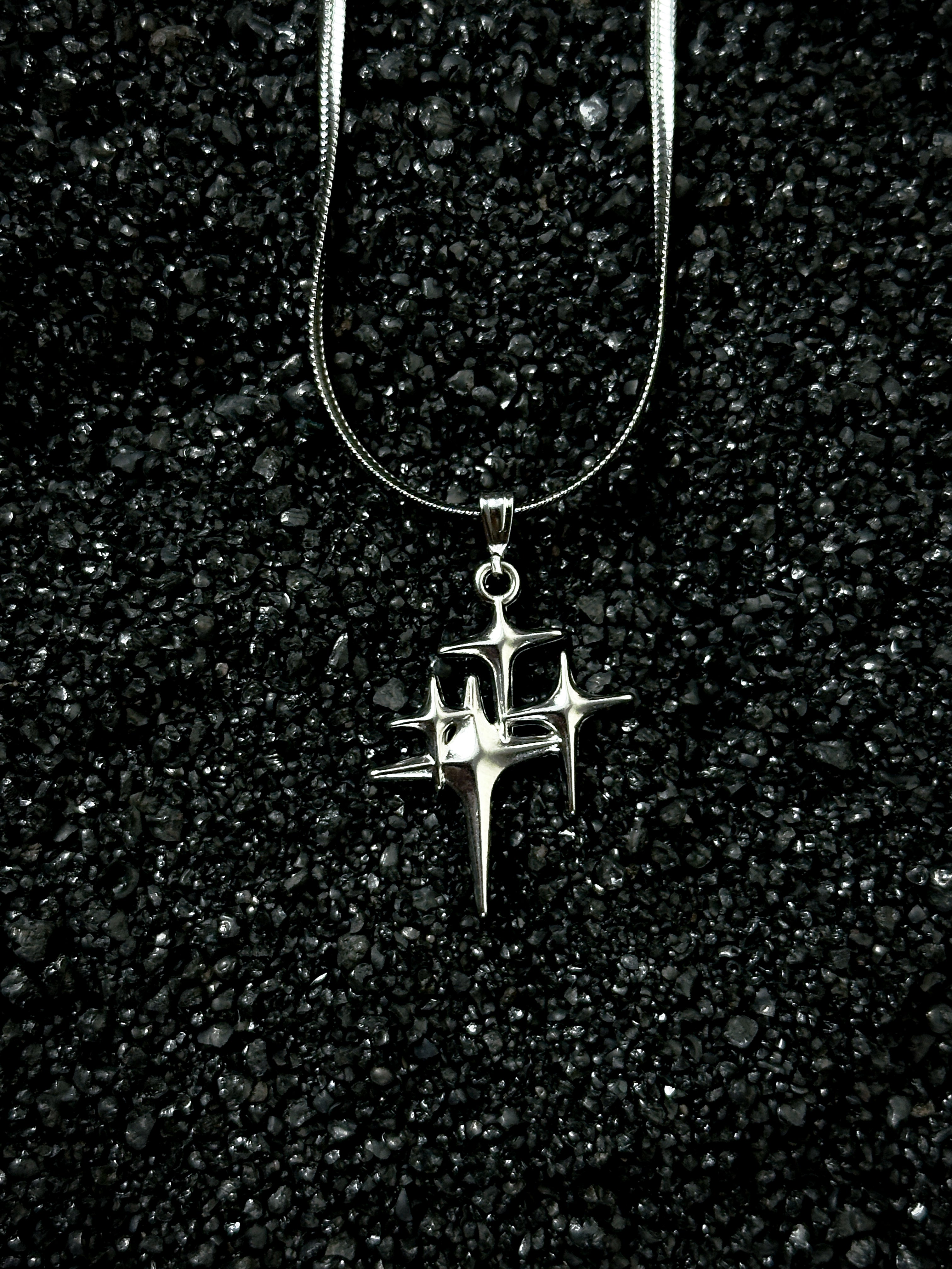 Starborn Cross Chain