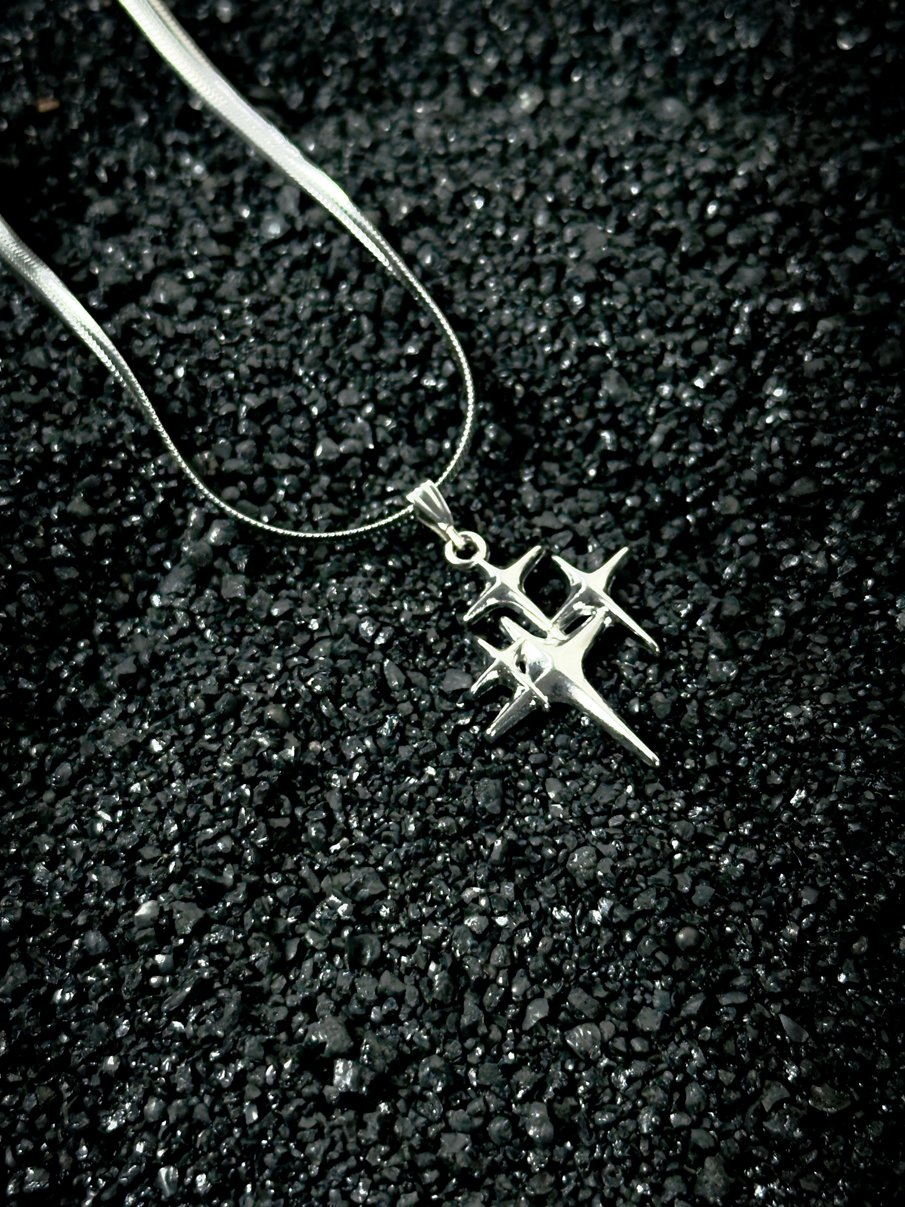 Starborn Cross Chain