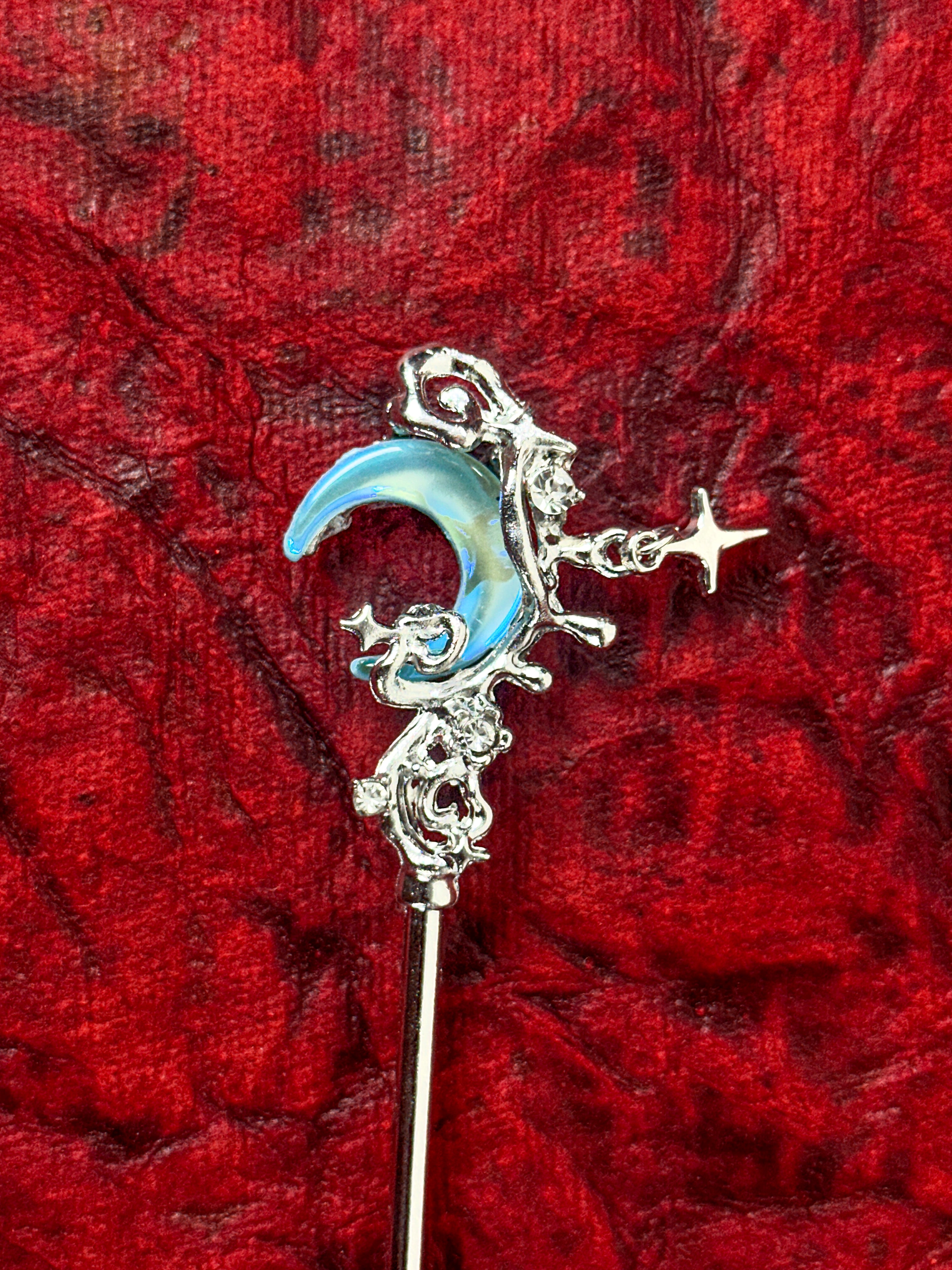 Eclipse Whisper Pin | Hairpin
